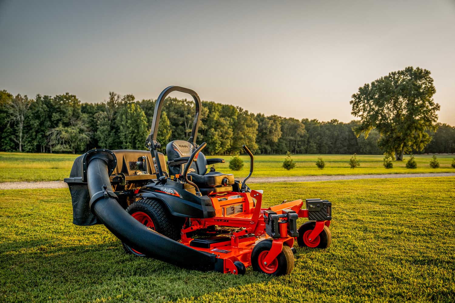 Z400 SERIES MOWERS - Bortnick Tractor Sales